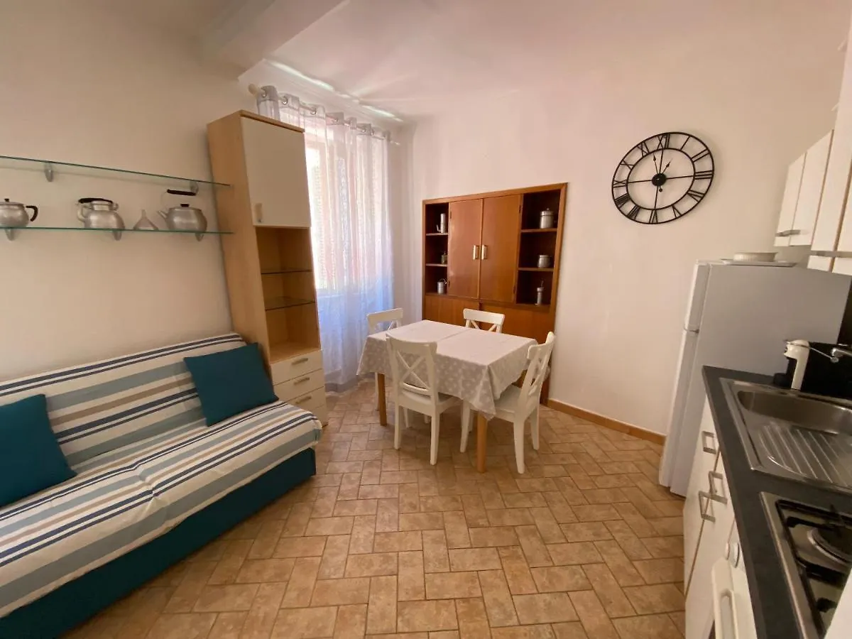 Luisa Solferino 2 Apartment Porto Azzurro Italy
