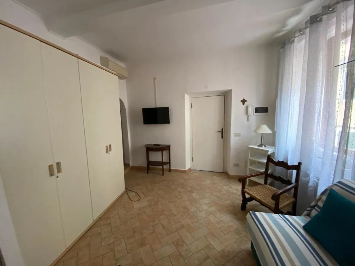 Luisa Solferino 2 Apartment Porto Azzurro Italy
